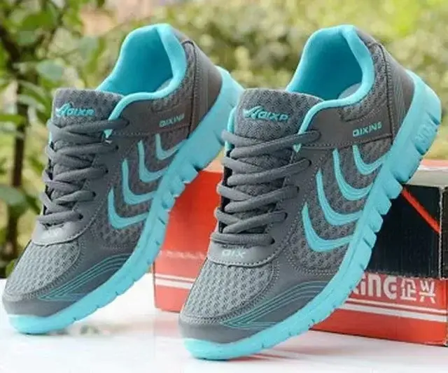 Chaussures de course légères en maille respirante pour hommes et femmes, baskets de sport décontract