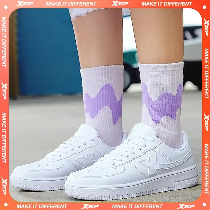 Xtep femmes chaussures de skateboard femme printemps antidérapant femmes chaussures de marche blanc