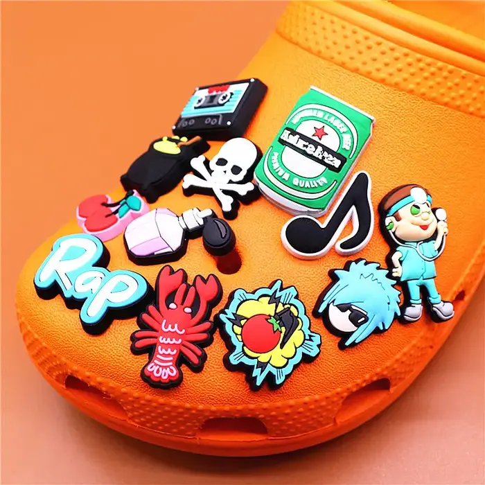 Breloques de chaussures en PVC de haute qualité, style punk, en forme de bande audio, accessoires de