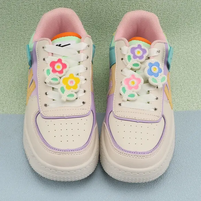 Breloques de chaussure de fleur en plastique conception lacets Clips boucle lacets de chaussure déco