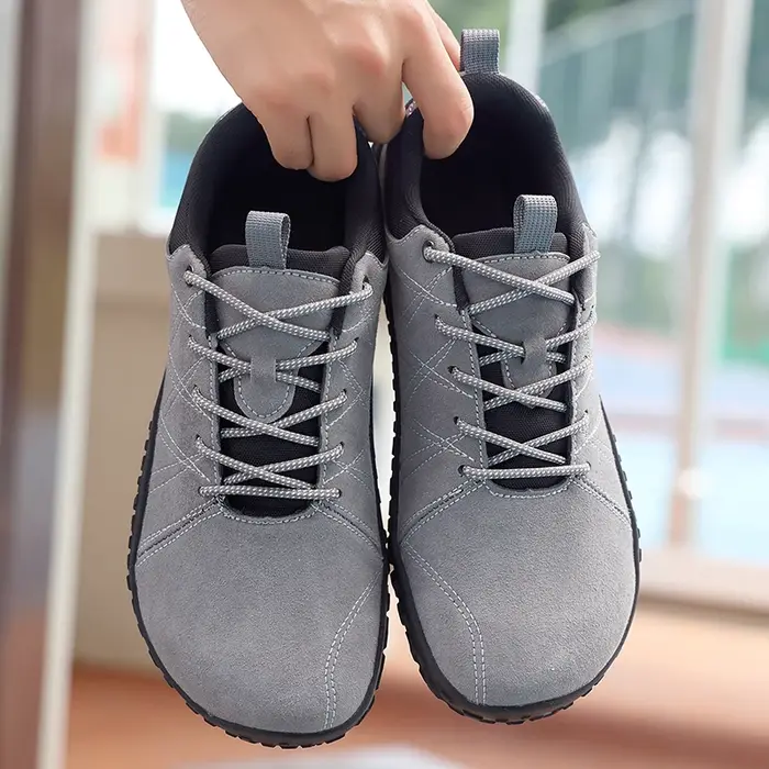 Chaussures en cuir suédé tissu PU chaussure à bout large