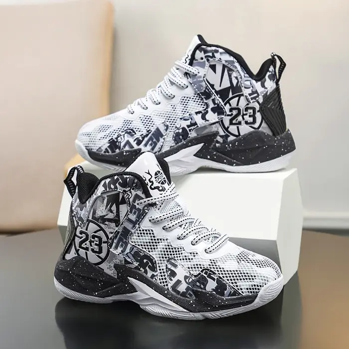 Chaussures de basket-ball pour enfants, baskets respirantes pour garçons, chaussures de sport décontractées antidérapantes pour l'extérieur, chaussures d'entraînement de basket-ball pour enfants