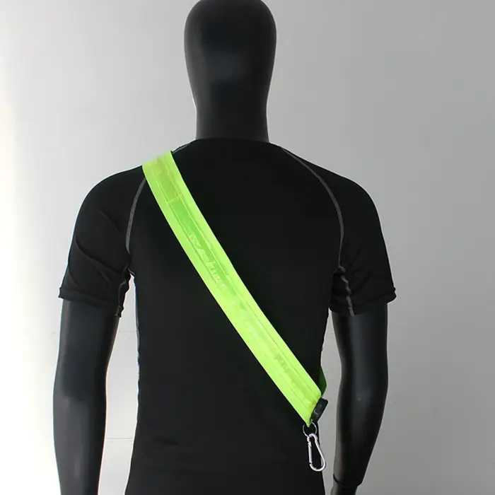 LED ceinture de course réfléchissante Rechargeable cyclisme LED bretelles sécurité nocturne randonnée en plein air Jogging marche équipement léger