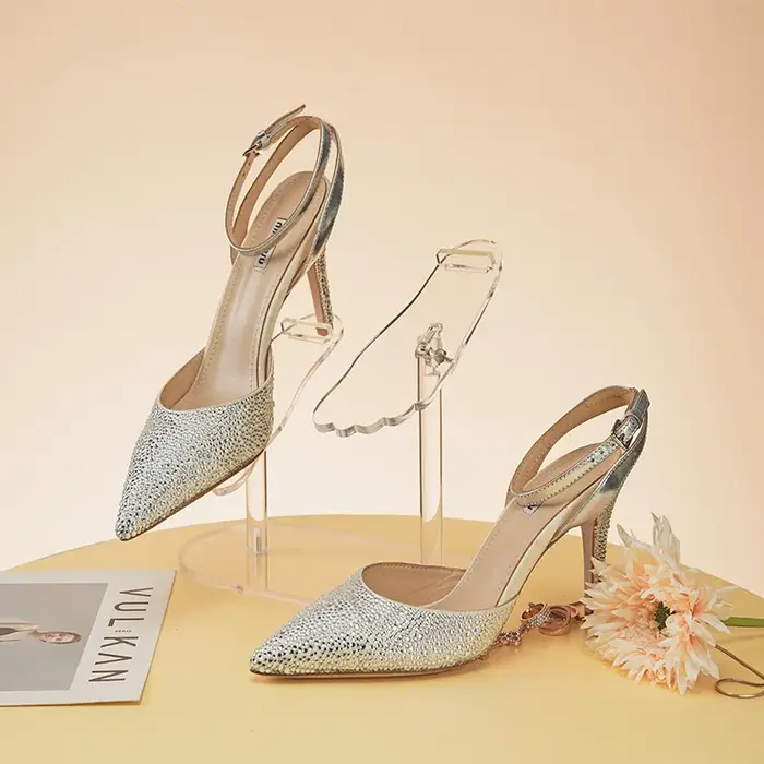 Présentoir à chaussures en acrylique transparent