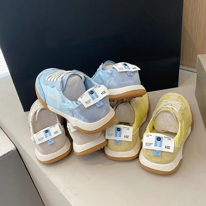 Chaussures d'entraînement allemandes pour femmes