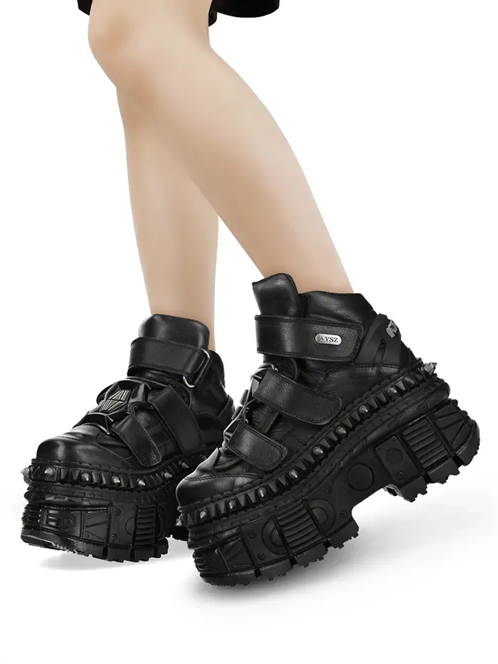 Chaussures à plateforme à talons super hauts