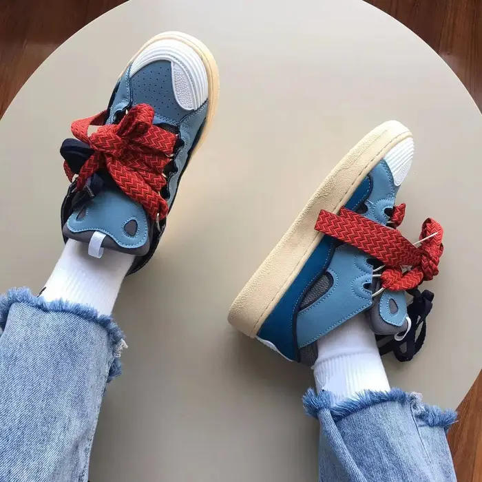 Top Designer rétro chaussures de sport pour hommes femmes tout-match fouet conception Niche baskets livraison directe