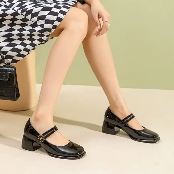 Chaussures Mary Jane à talons hauts rétro
