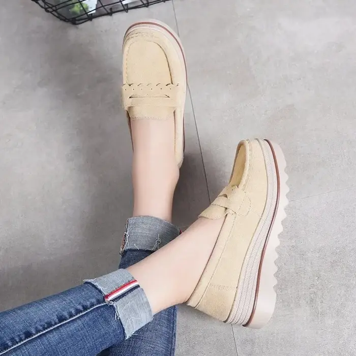 2025 grande taille chaussures pour femmes mocassins en cuir suédé muffin semelle semelle épaisse augmenter décontracté femmes unique chaussure couvre pied