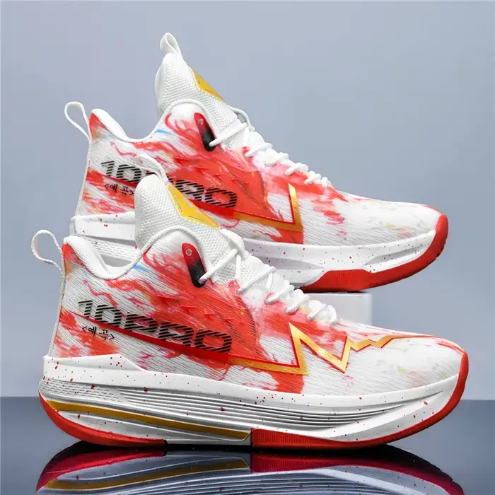 Nouvelles chaussures de basket-ball à tige haute