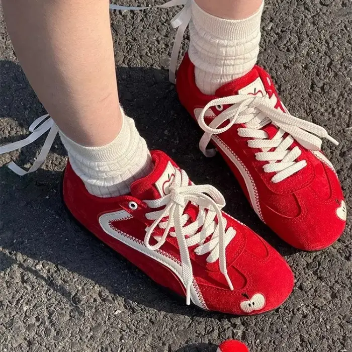 Chaussures pour femmes style doux