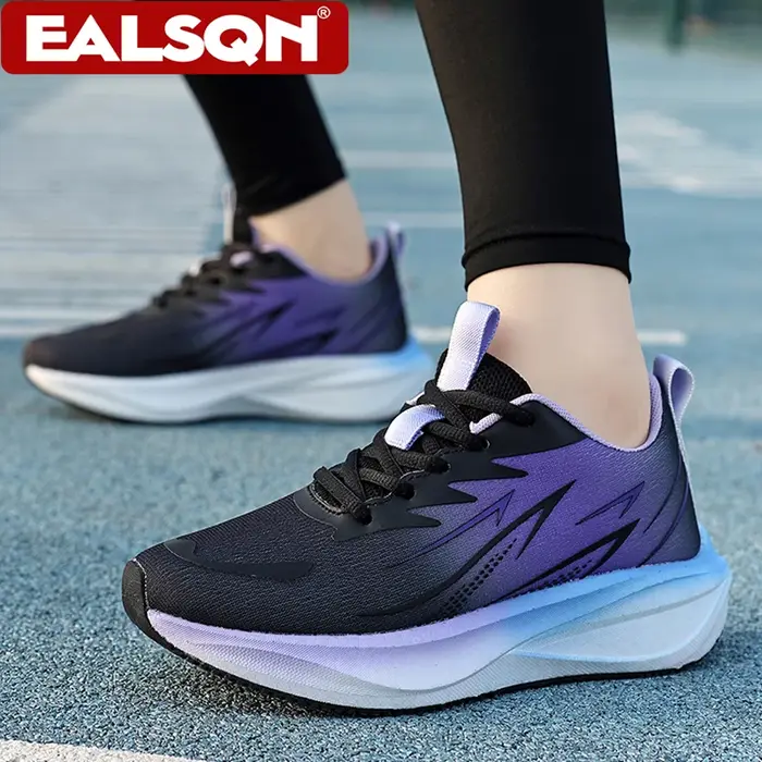 Sneakers noires tendance pour femmes, respirantes, à lacets, légères, confortables, athlétiques, antidérapantes, pour la marche et la course