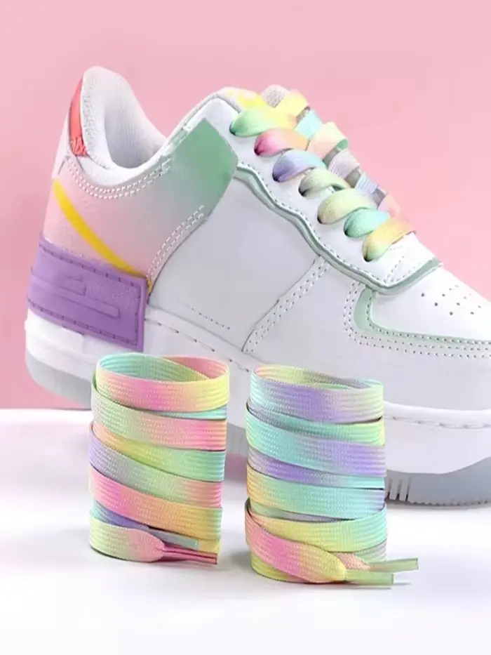 Lacets plats couleur arc-en-ciel