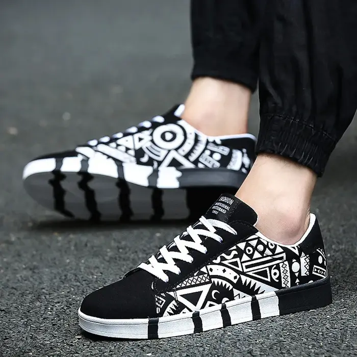 Baskets pour hommes mode Graffiti chaussures décontractées pour hommes chaussures de marche à lacets