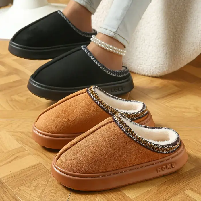 Pantoufles d'hiver chaudes pour femmes