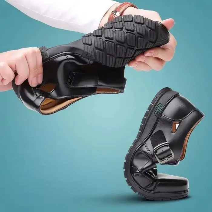 Chaussures en cuir noir pour hommes