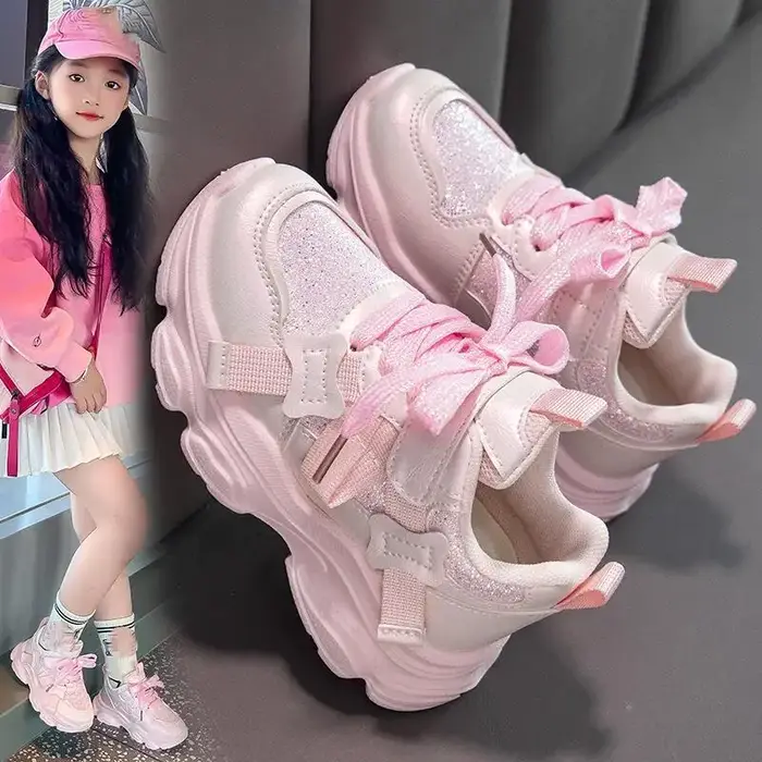 Nouvelles Chaussures de Course Athlétiques Légères pour Enfants 2026 – Baskets Décontractées de Mode pour Filles et Garçons, Idéales pour l'Extérieur et la Marche