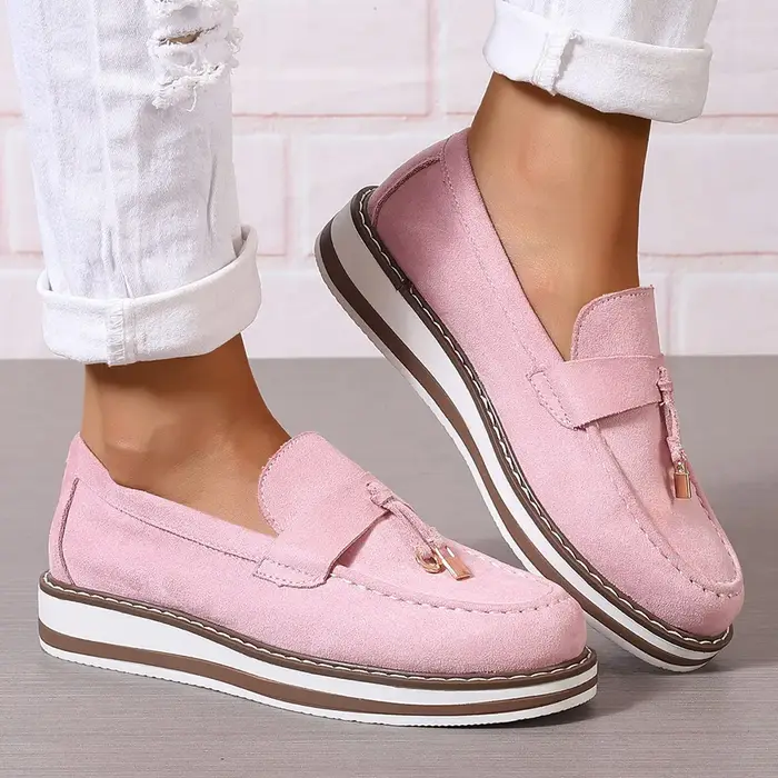 Chaussures en daim pour femmes