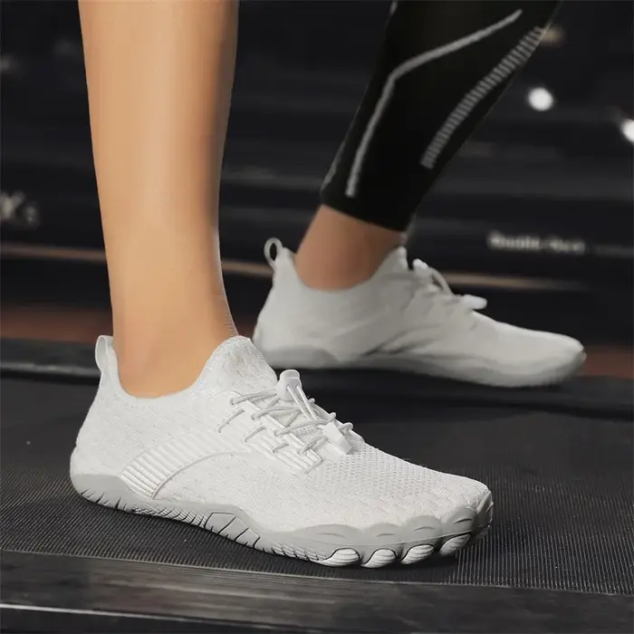 Haute qualité Trail Running chaussures pieds nus bout large
