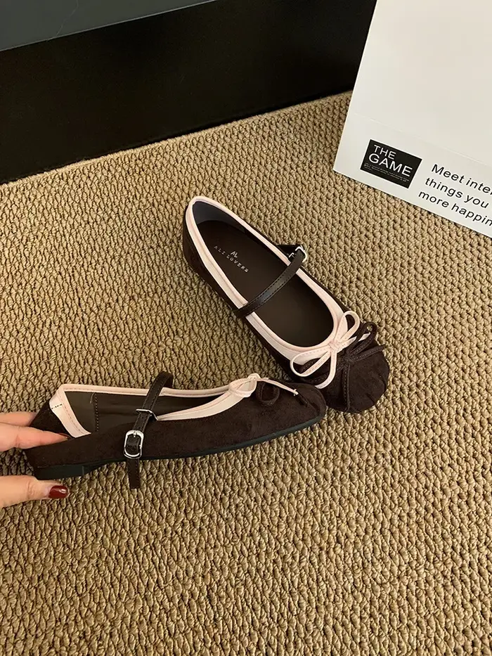 Ballerines françaises exclusives à bouton unique pour femmes