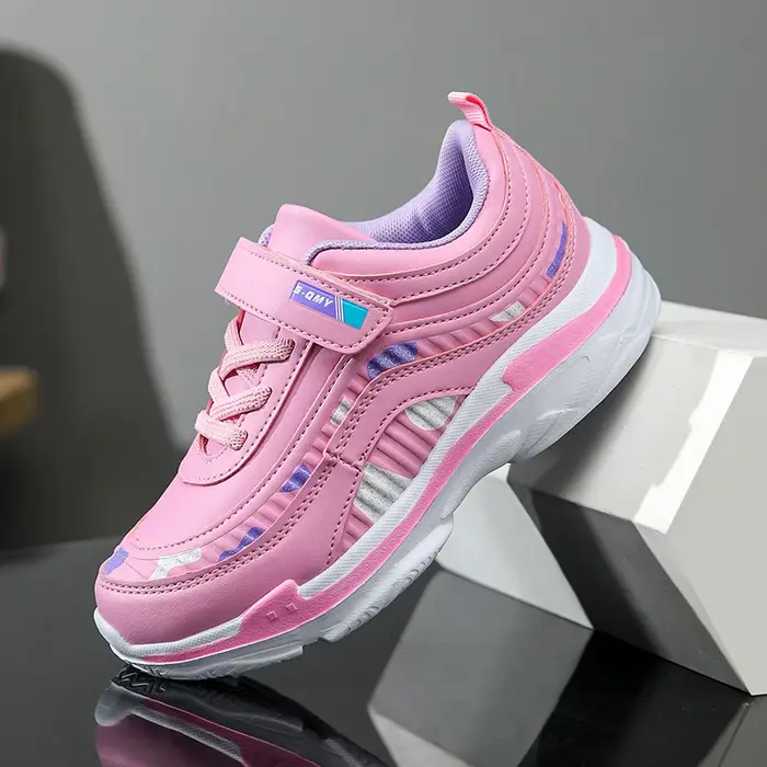 Mignon enfants Sneaker filles chaussures de luxe en cuir léger