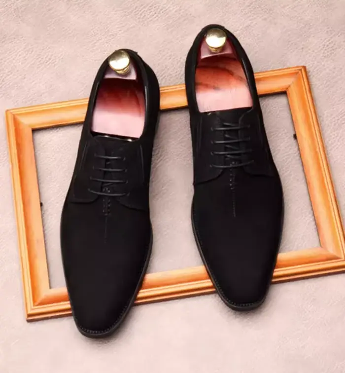 Chaussures en cuir suédé pour hommes