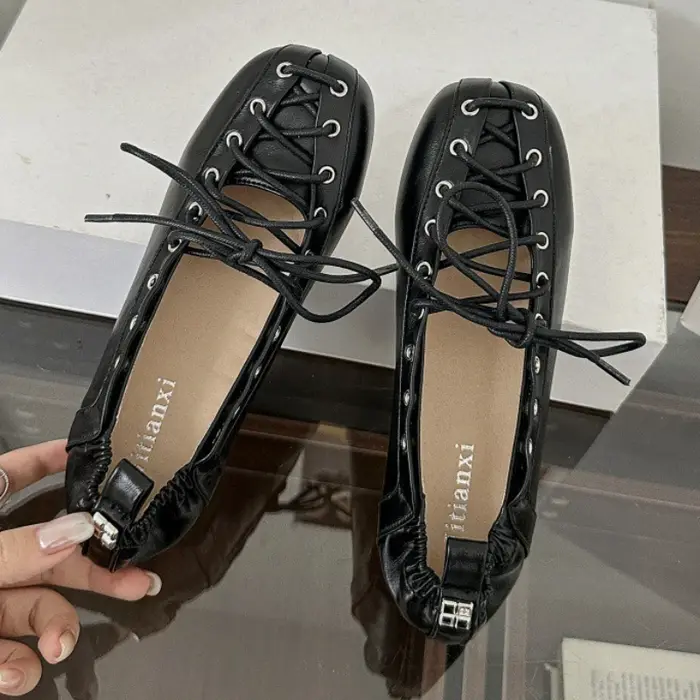 Chaussures de créateur rétro croisées pour femmes, chaussures décontractées à bout carré interne aug