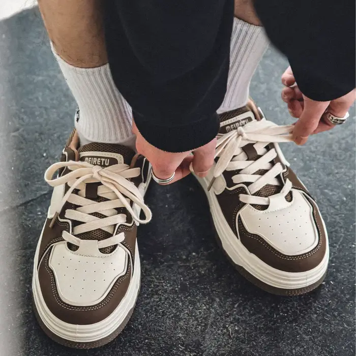 Chaussures pour homme, baskets décontractées à semelle épaisse, style américain, nouvelle collection automne, baskets tendance pour étudiants