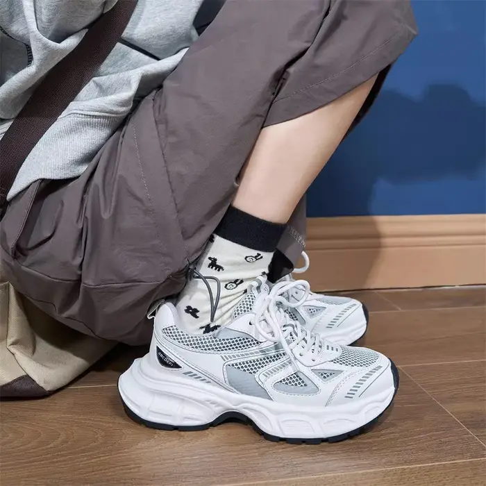Baskets compensées pour femme