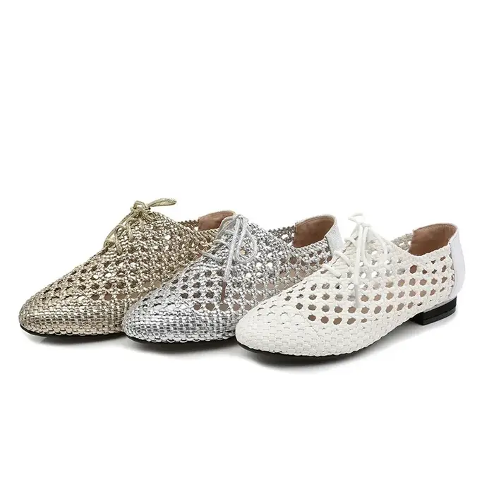 Chaussures plates en cuir véritable pour femmes, lacets, bout rond, découpes, tissage, dames, été, nouvelle arrivée