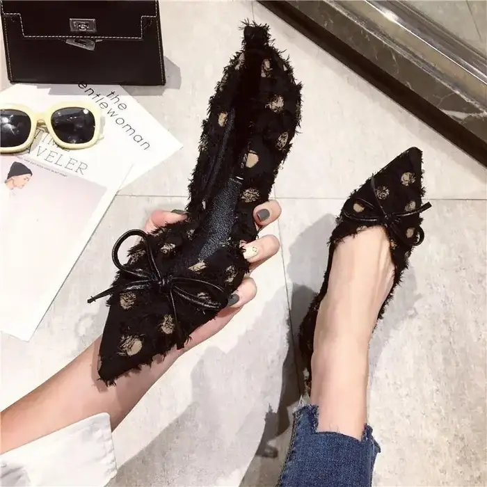 Chaussures pour dames avec nœud élégant fête bout pointu vacances jeune sans lacet printemps Style coréen Chic