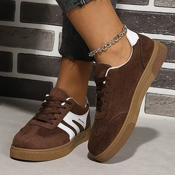 Baskets compensées marron en faux daim pour femme