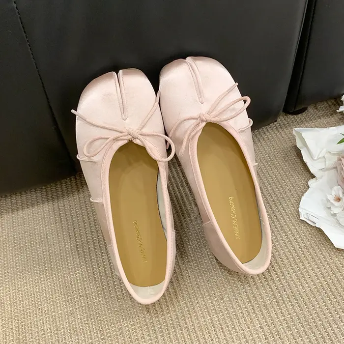 Chaussures plates pour femmes French Gentle Bow