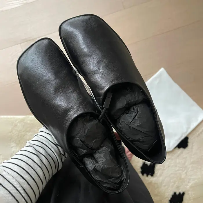 Chaussures plates en peau de mouton ultra-douces pour femme, nouvelle collection automne 2026, à bou