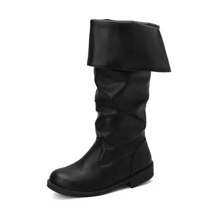 Chaussures médiévales pour hommes et femmes