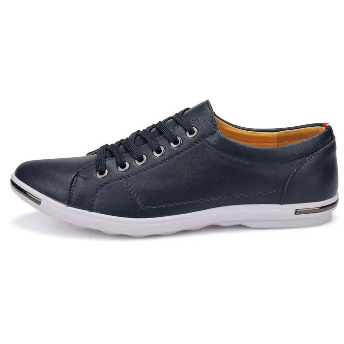 2025 Chaussures décontractées en cuir confortables pour hommes Chaussures de sport légères et à la mode Chaussures de marche antidérapantes à bout rond à lacets
