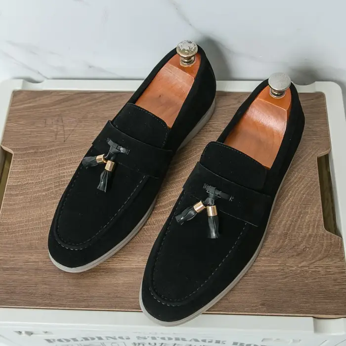 Designer hommes mocassin glands sans lacet mocassins chaussures en cuir suédé