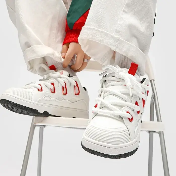 Chaussures pour hommes à la mode, sports de plein air nouvelles chaussures décontractées respirantes à semelles épaisses, chaussures de course antidérapantes et confortables, chaussures de tennis
