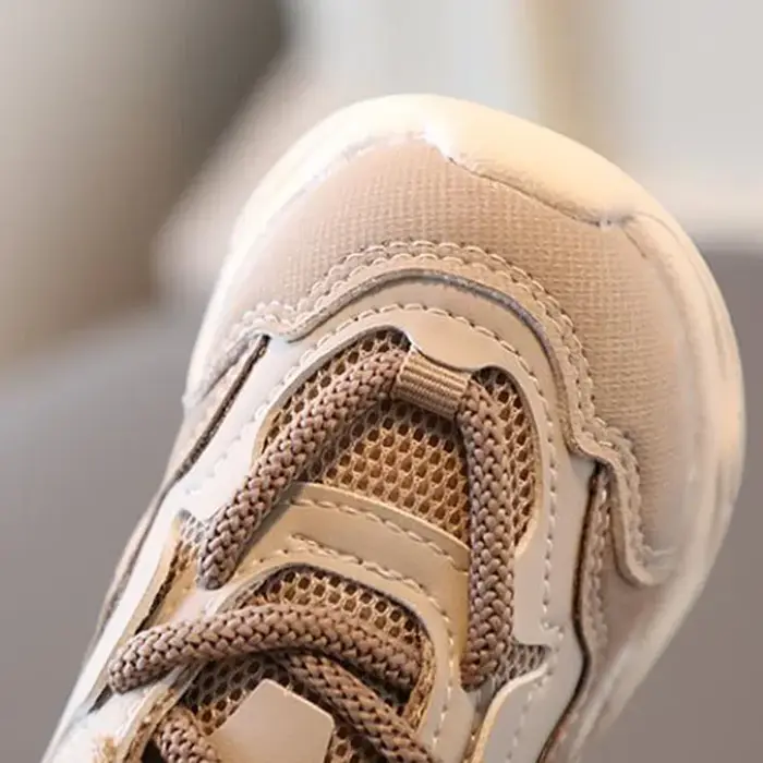 Baskets de sport tendance pour garçons