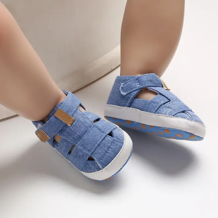 Chaussures en toile coordonnantes à semelle souple pour bébé garçon et fille