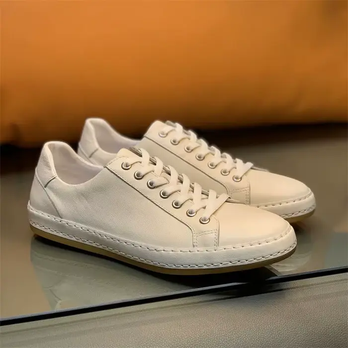 Collection classique européenne 2025 Premium Vintage baskets en cuir véritable chaussures pour hommes décontractées d'affaires