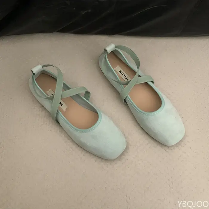 Chaussures plates de ballet pour femmes