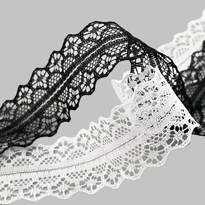 Lacets à lacets plats pour femmes, noirs et blancs, pour chaussures décontractées et baskets, accessoires de chaussures