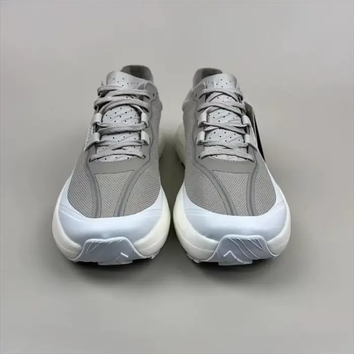 Chaussures de course classiques confortables et respirantes pour hommes