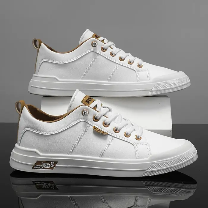 Chaussures de sport, 3 couleurs