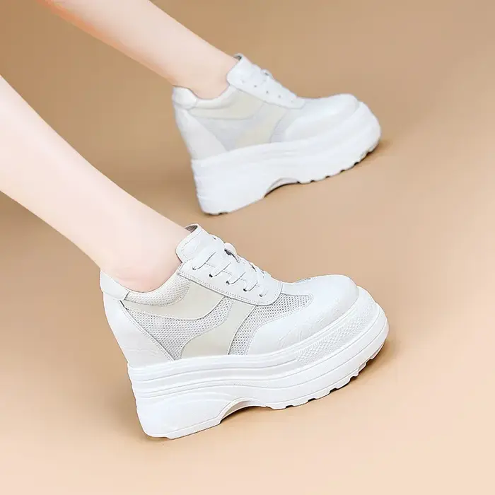 Baskets blanches en cuir pour femmes