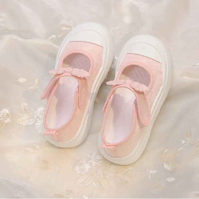 Chaussures décontractées en toile pour filles avec ornements mignons