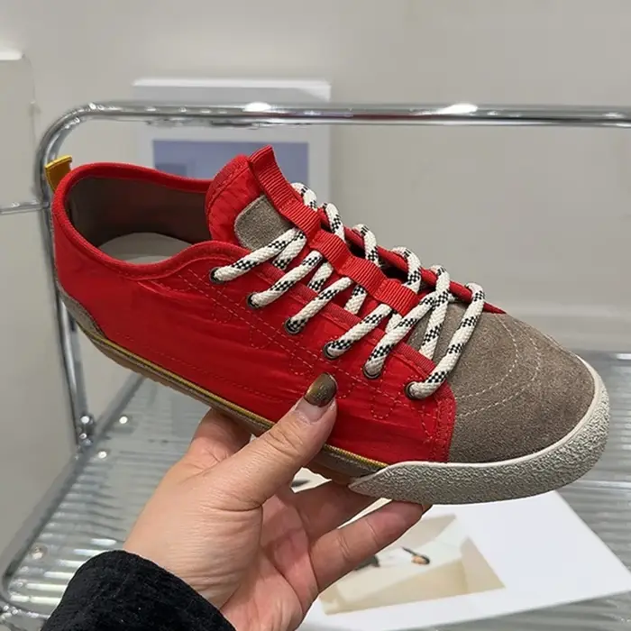 AIYUQI 2026 Baskets plates antidérapantes pour femmes