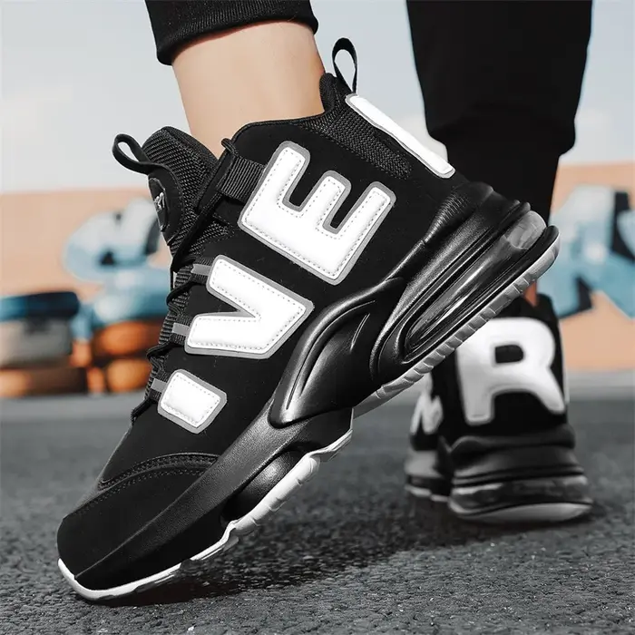 Chaussures de basket-ball pour hommes