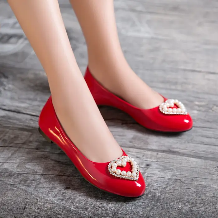 Chaussures plates rondes peu profondes pour femmes